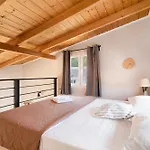 Holiday home Stathis *