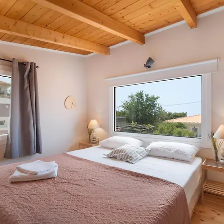 Hébergement de vacances Stathis